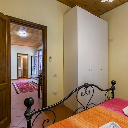 Apartment Tipologia Bilocale By Interhome Le Vedute